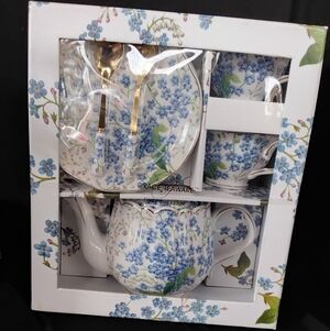 7 Piece Grace Teaware Floral Porcelain Set